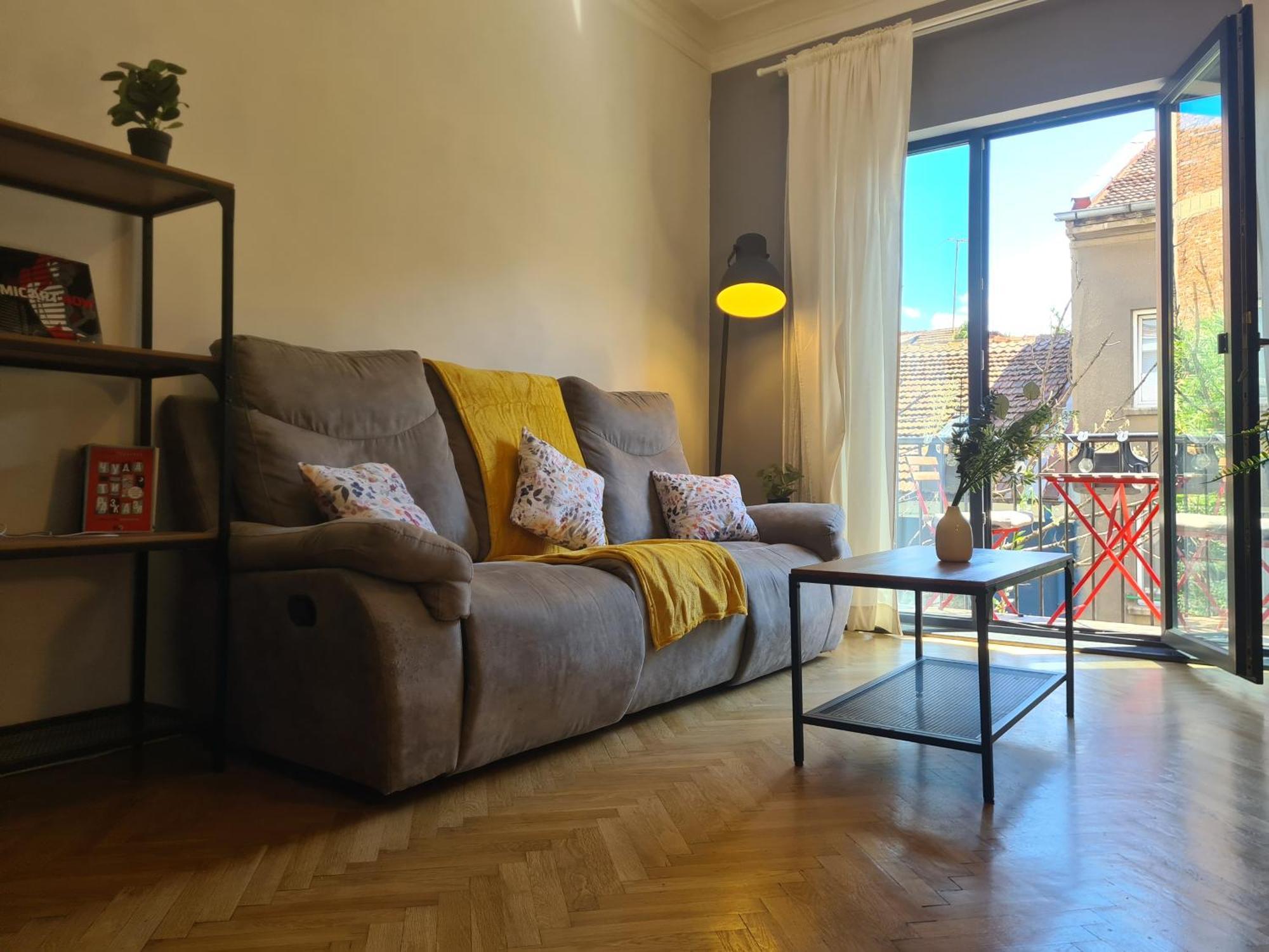 Perfect Long-Term Stay Stylish And Spacious Top Center Next To Vitosha Blvd Sofia Bagian luar foto
