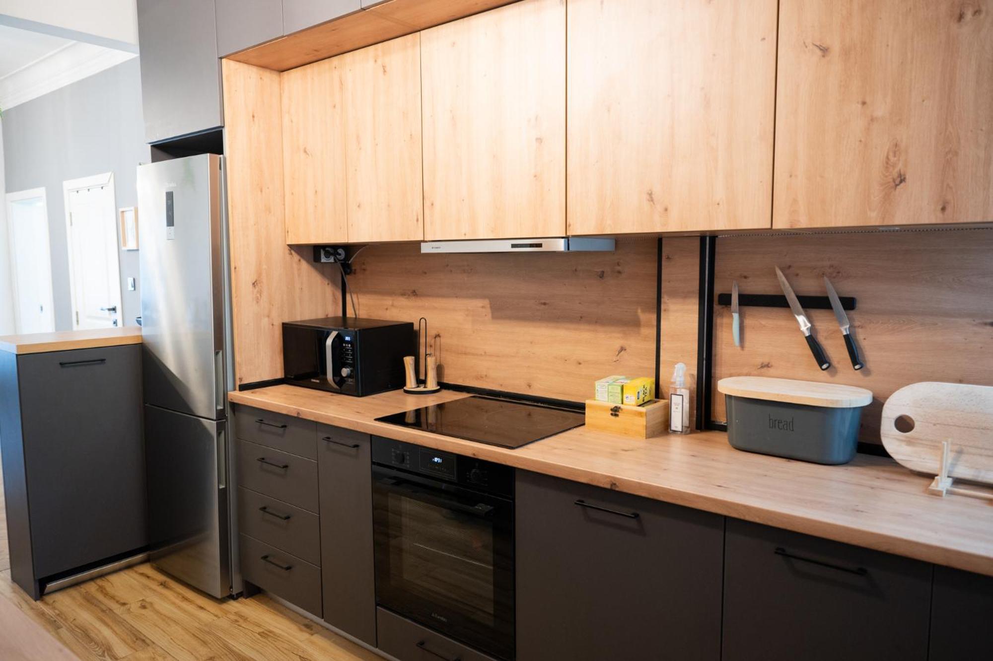 Perfect Long-Term Stay Stylish And Spacious Top Center Next To Vitosha Blvd Sofia Bagian luar foto